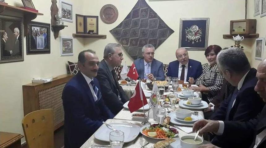 Eski Chp&rsquo;li Yeni Anayasaya &rsquo;evet&rsquo; Dedi