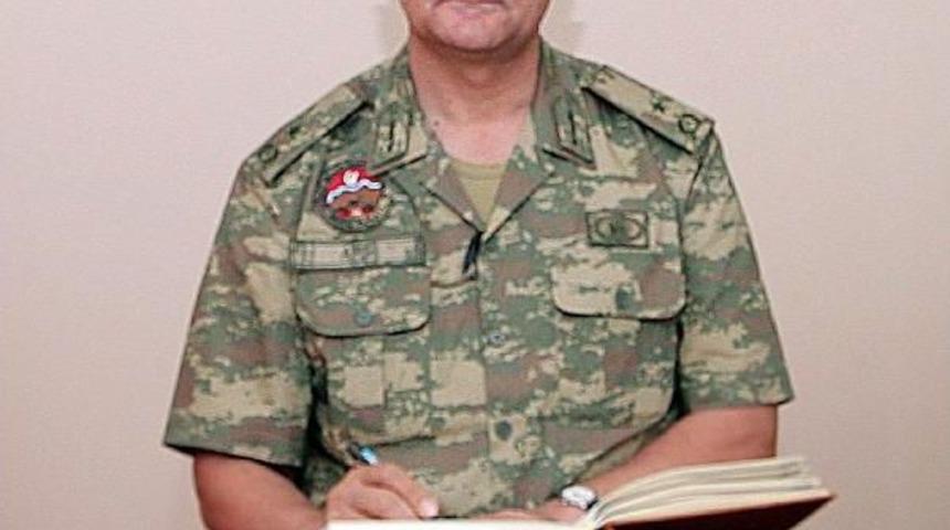 Darbeci Generali Fet&ouml;&rsquo;C&uuml; Askeri Savcı Aklamış