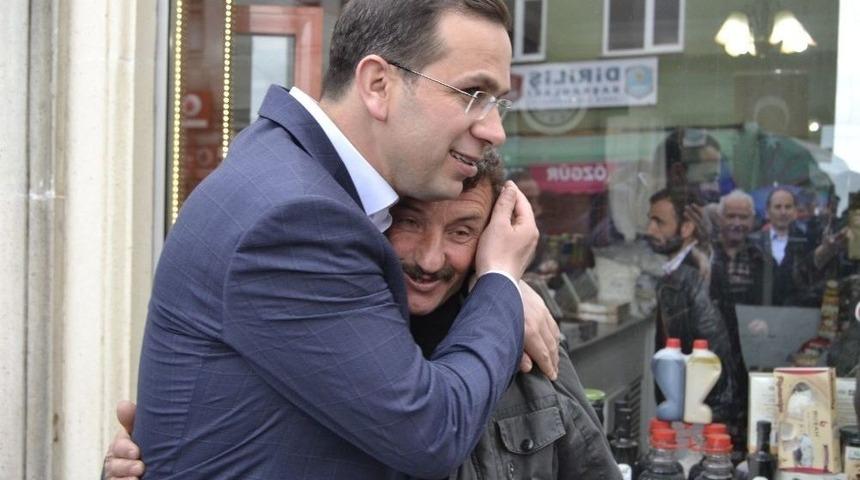 Ak Partili Cora &ldquo;hep Aynı Plak D&ouml;n&uuml;yor&rdquo;