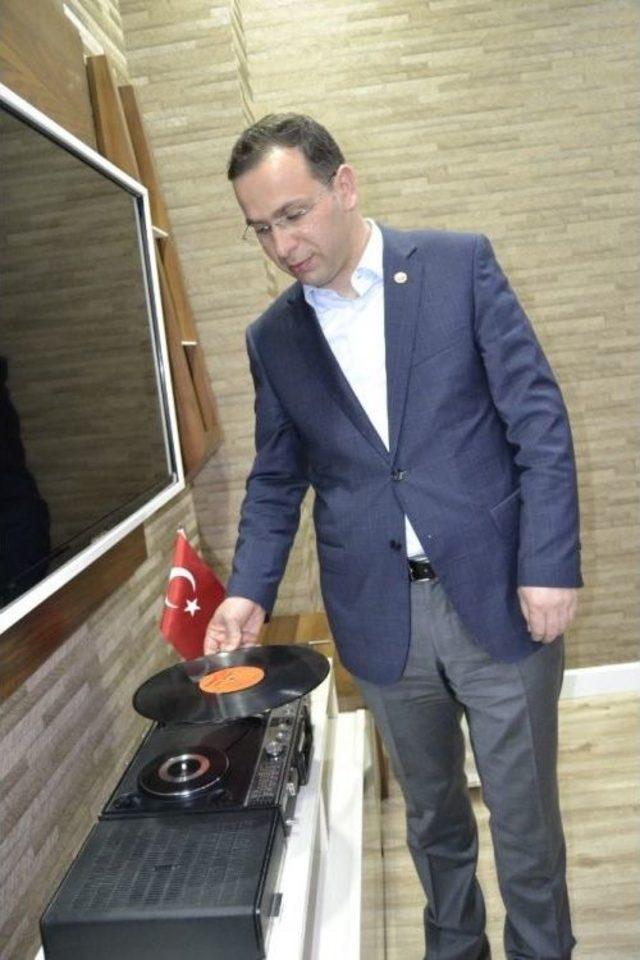 Ak Partili Cora &ldquo;hep Aynı Plak D&ouml;n&uuml;yor&rdquo; 1