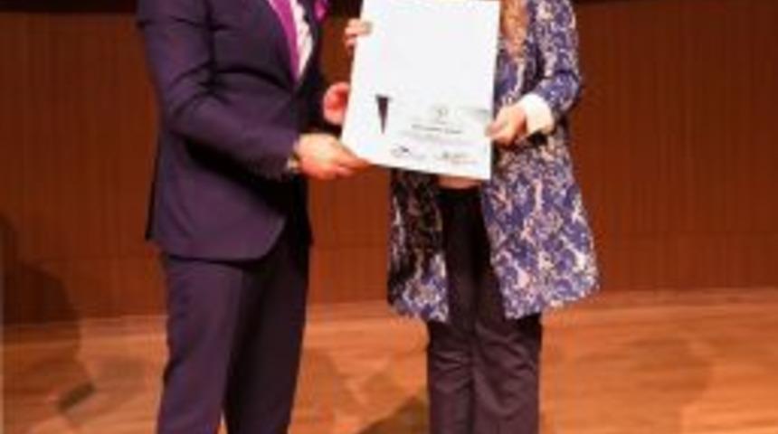 Hakan Zengin&rsquo;e Rekt&ouml;r &Ccedil;akar&rsquo;dan Teşekk&uuml;r