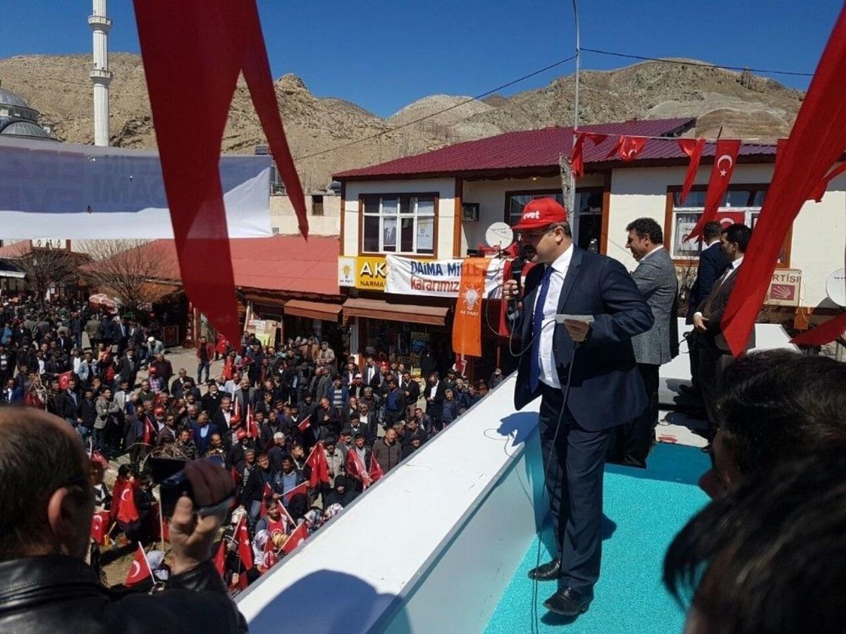 Narmanlılar Milletvekili Delig&ouml;z&rsquo;&uuml; Bağrına Bastı