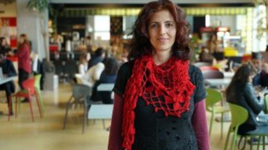 Yrd. Do&ccedil;. Dr. Soy&ouml;z: &ldquo;t&uuml;ketim K&uuml;lt&uuml;r&uuml; Mimariyi Etkiliyor&rdquo;