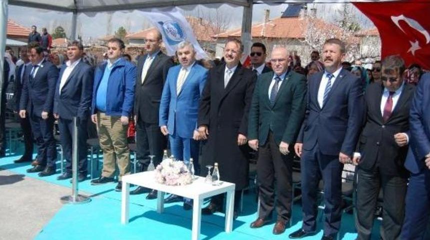 Bakan &Ouml;zhaseki: Allah Chp'lileri O Adamdan Kurtarsın