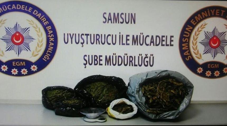 Evlerinde 6 Kilo Esrarla Yakalanan Baba-oğul G&ouml;zaltına Alındı