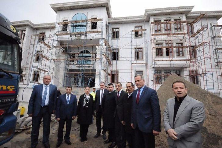 Ak Parti’de Referandum Çalışmaları Sürüyor G4