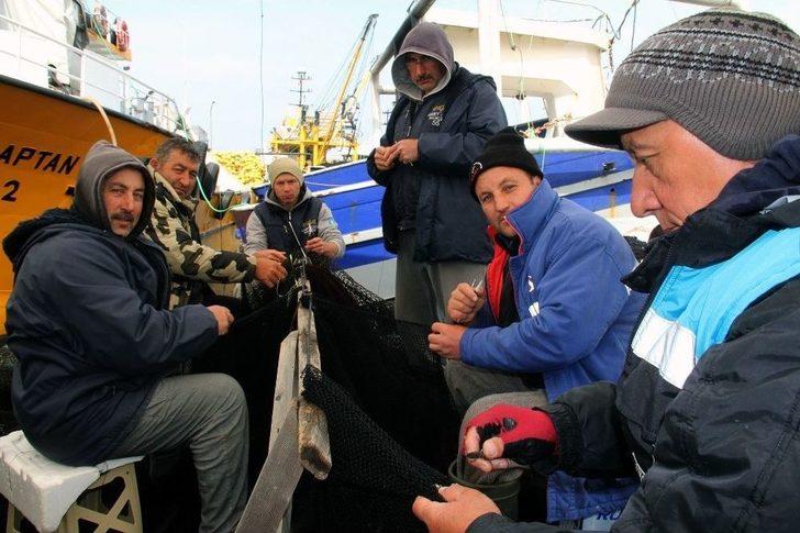 Giresunlu Balıkçılar Bu Yıl Ki Balık Av Sezonundan Memnun G4