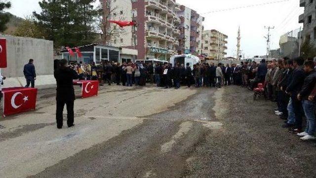 Mardin'de Trafik Kazası: 2 Polis Öldü, 1 Yaralı (2)