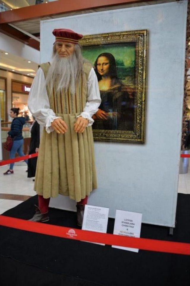 D&uuml;nyaca &Uuml;nl&uuml; Isimlerin Balmumu Heykelleri Diyarbakır da 3