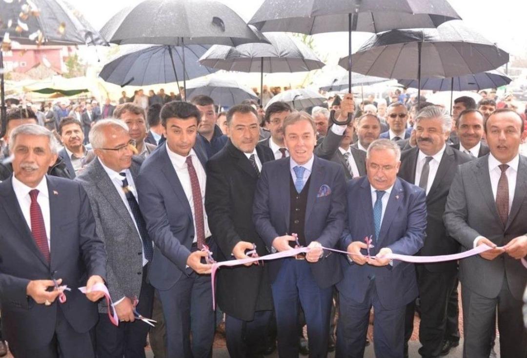 Kuru&ccedil;ay İlk Ve Ortaokulu T&ouml;renle A&ccedil;ıldı