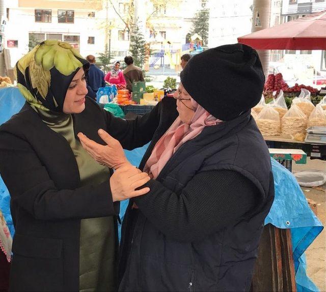 Ak Parti Trabzon Milletvekilleri Günnar Ve Köseoğlu Referandum Çalışmalarını Sürdürdü