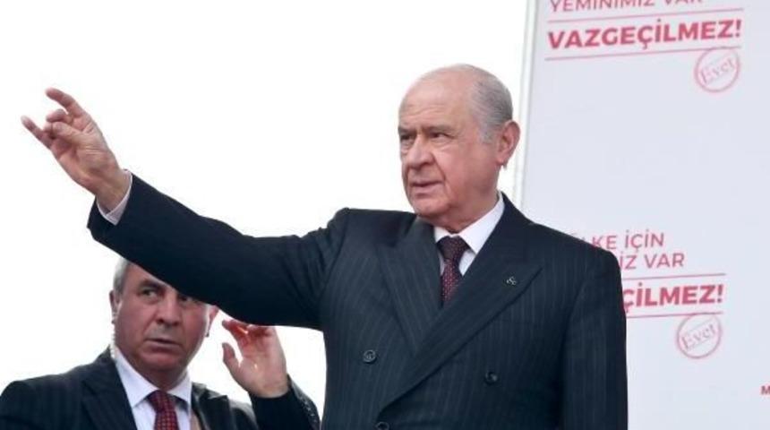 Bah&ccedil;eli: Kılı&ccedil;daroğlu Fet&ouml;'n&uuml;n Değirmenine Su Taşıyor