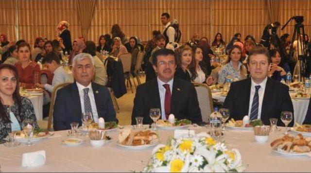 Zeybekci: Gelişmiş Demokrasilerde Partilerin Kadın Kolları Yok