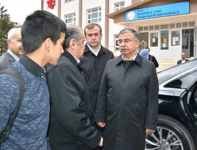 Bakan Yılmaz: İstikrarlı Hükümetler Ligine Geçeceğiz (2)