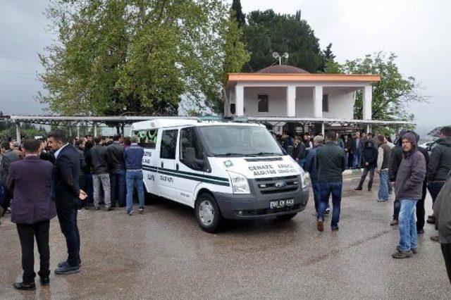 Fabrikada Gazdan Zehirlenen Iş&ccedil;iler Toprağa Verildi 2