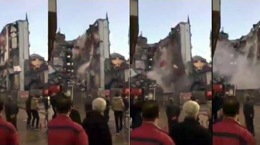 Sivas'ta Bir Tehlikeli Yıkım Daha