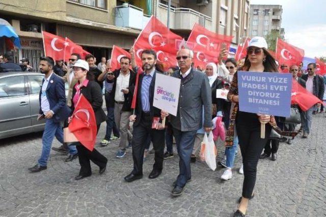 Tügva'dan Aydın'da 'evet' Yürüyüşü