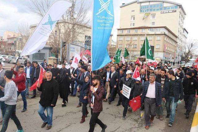 Tügva Ağrı’da Referandum İçin Yürüyüş Düzenledi