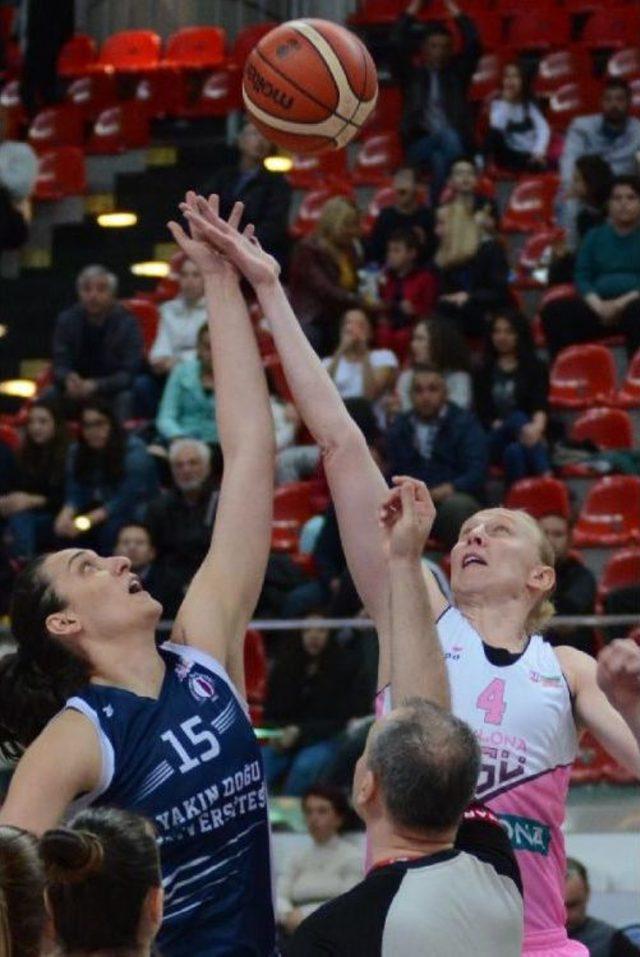 Bellona Agü Spor-Yakındoğu Üniversitesi: 76-74