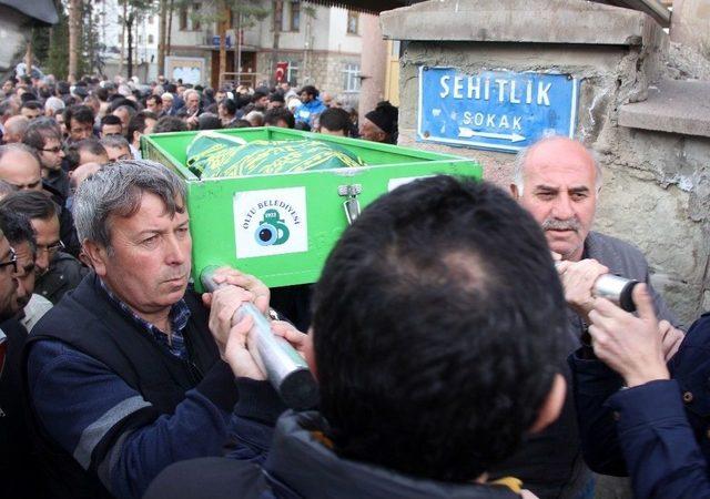 Aydın Ailesinin Acı G&uuml;n&uuml; 1