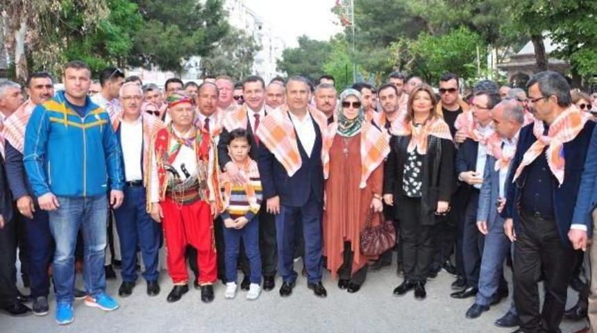 Yuntdağı Yağlı G&uuml;reş Festivali Başladı