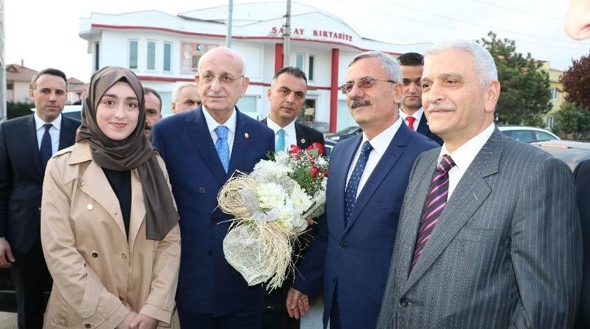 Tbmm Başkanı İsmail Kahraman Ziyaretlerini S&uuml;rd&uuml;rd&uuml;