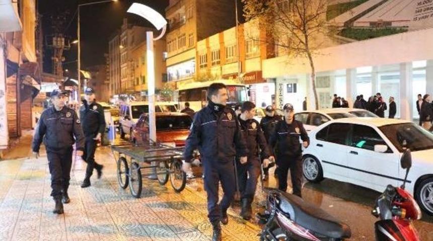 Adıyaman'da Kavga: 5 G&ouml;zaltı