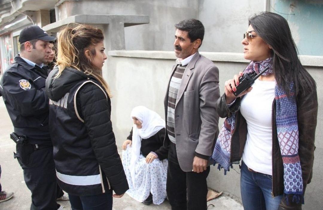 (&ouml;zel Haber) Kadın Polisler Su&ccedil;luların Korkulu R&uuml;yası Oldu