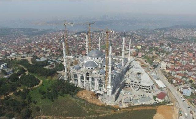 Çamlıca Camisi'nin Yüzde 80'ni Tamamlandı