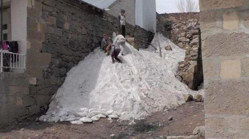 Nisan Ayında Karlı Yaşam