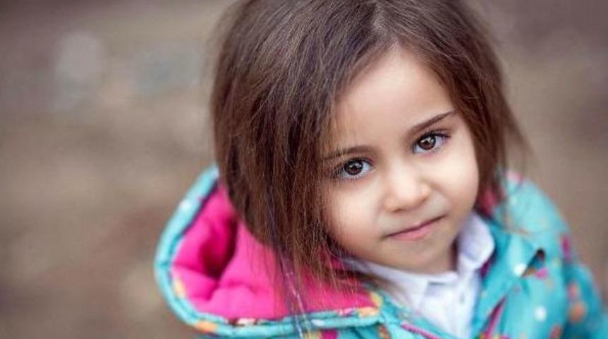 12'nci Kattan D&uuml;şen Minik Hira'yı Kuzeni D&uuml;ş&uuml;rm&uuml;ş