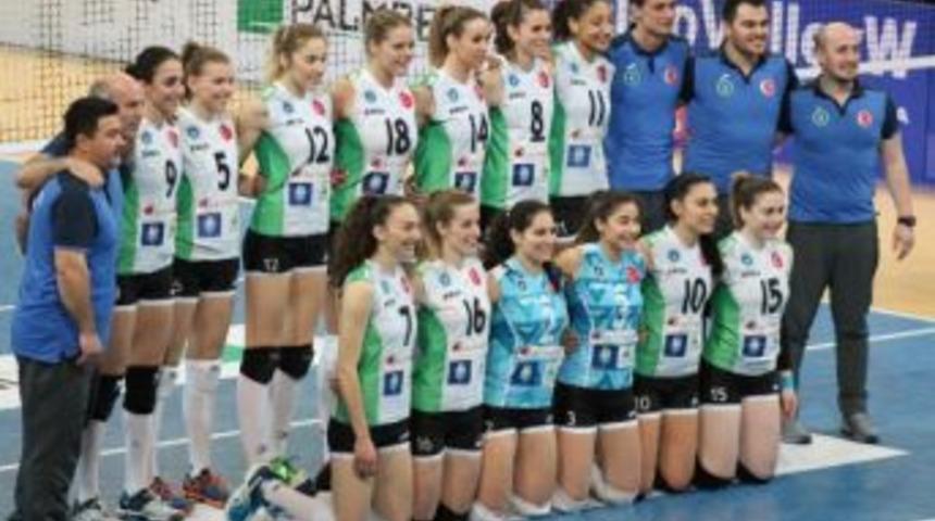 Bursa B&uuml;y&uuml;kşehir Belediyespor Yunanistan Yolcusu
