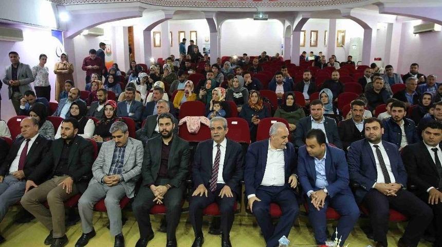 Başkan Demirkol Gen&ccedil;lere Cumhurbaşkanlığı H&uuml;kumet Sistemini Anlattı