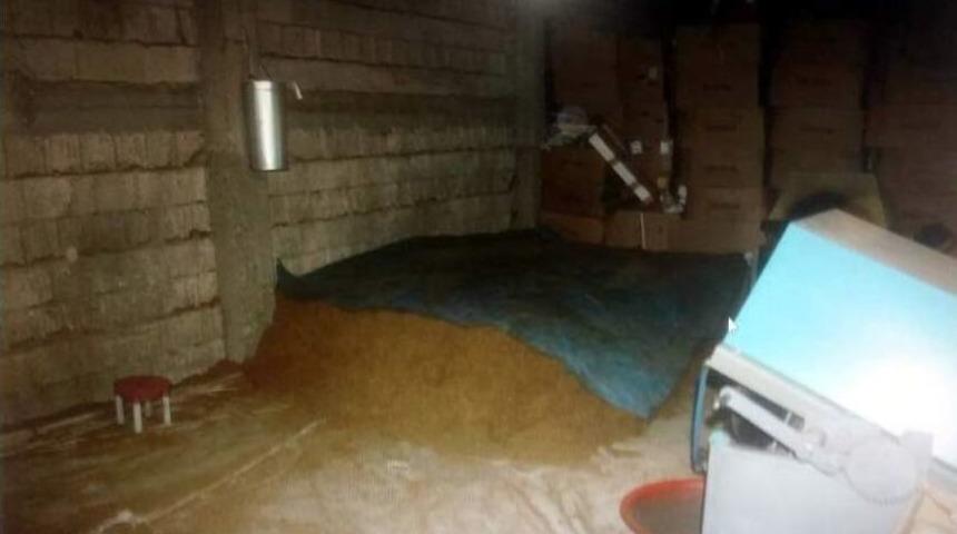 T&uuml;t&uuml;n Hırsızları Su&ccedil;&uuml;st&uuml; Yakalandı