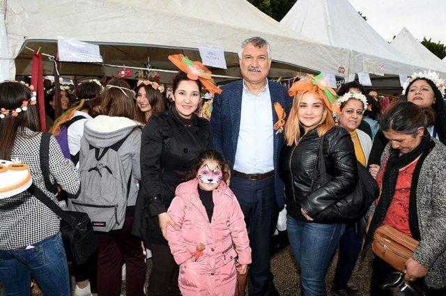 Karalar: "adanalı Karnavalına Sahip &Ccedil;ıkıyor" 2