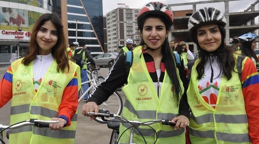 Pedalları Farkındalık Oluşturmak İ&ccedil;in &Ccedil;evirdiler