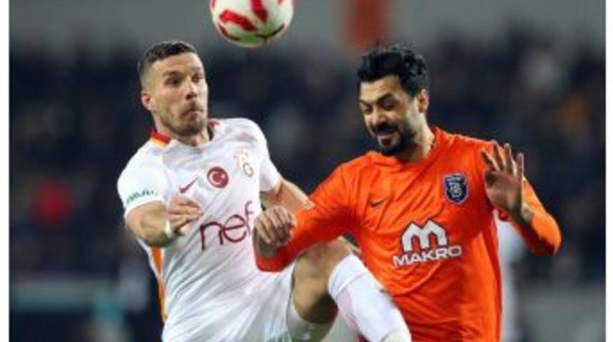 Galatasaray, Başakşehir Deplasmanında &Uuml;st&uuml;n