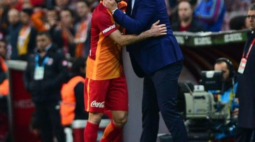 Galatasaray&rsquo;da Sarı Kart Alarmı