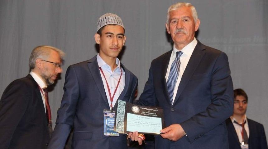 Gen&ccedil; Bilaller Ezan Okuma Ve Hafızlık Yarışması Kayseri B&ouml;lge Finali Yapıldı