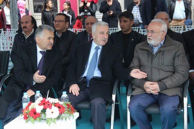 Ak Parti Grup Başkan Vekili Elitaş, Melikgazi Belediyesinin Y&uuml;ksel Okul Talebini Değerlendirdi 1