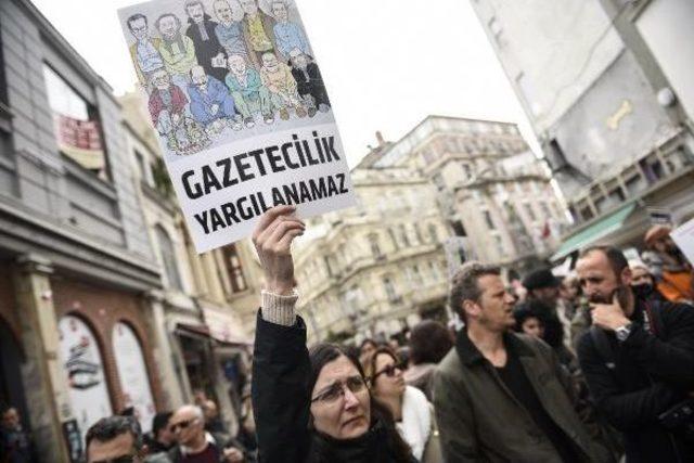 Ahmet Şık ın Tutukluluğu nun 100 üncü Gününde 100 Adımlık Yürüyüş 2