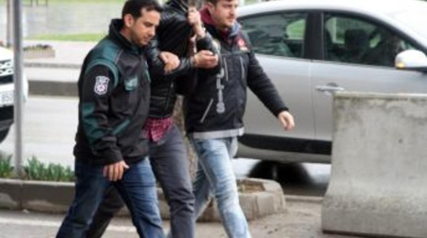 Uyuşturucu Satıcısı Adliyeye Sevk Edildi