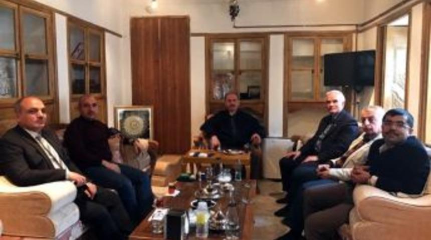 Genel M&uuml;d&uuml;r Kurt Belediye Başkanı Kara&rsquo;yı Ziyaret Etti