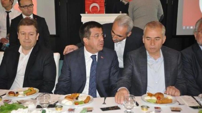 Zeybekci: T&uuml;rkiye Genelinde G&uuml;&ccedil;l&uuml; Bir "evet"i  G&ouml;rebiliyoruz