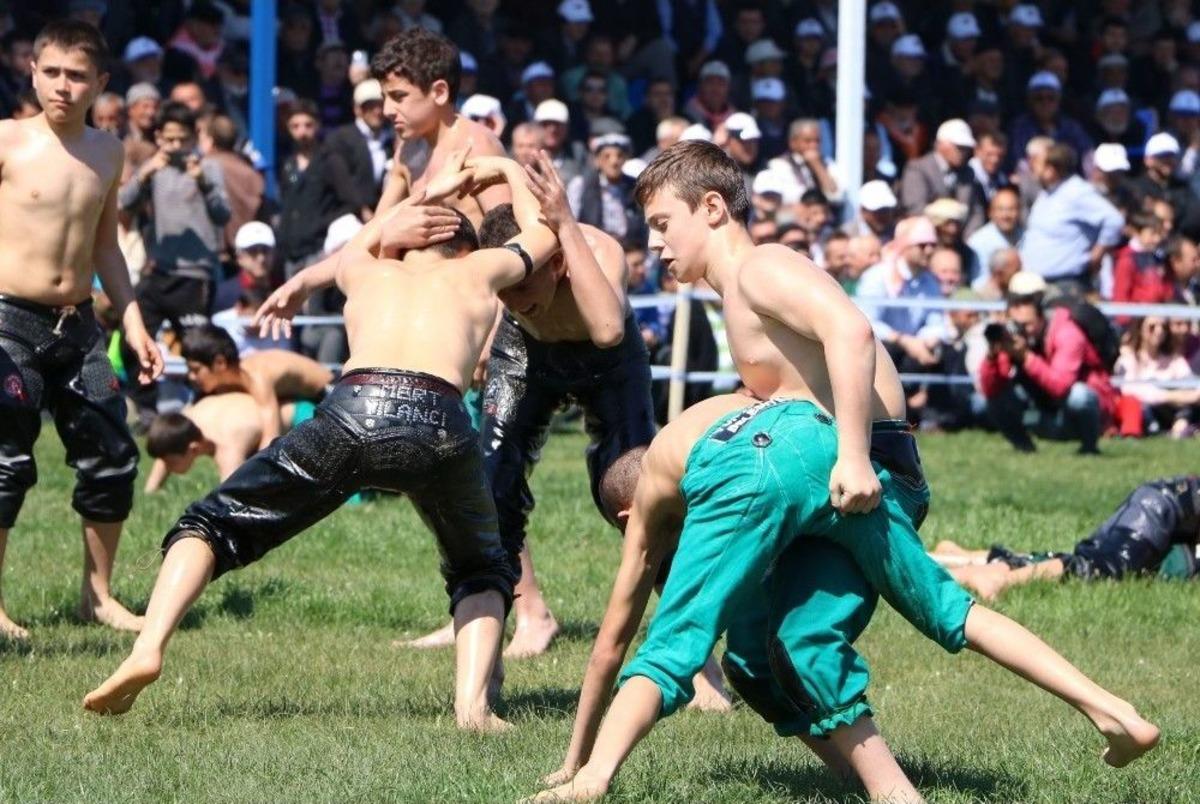 G&uuml;reş Sezonu Manisa&rsquo;da A&ccedil;ıldı