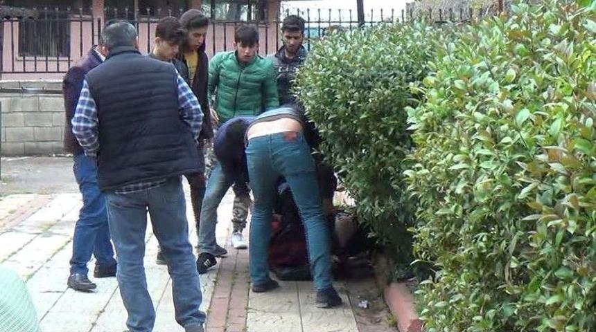 Adıyaman&rsquo;da İki Grup Tekme Tokat Birbirine Girdi