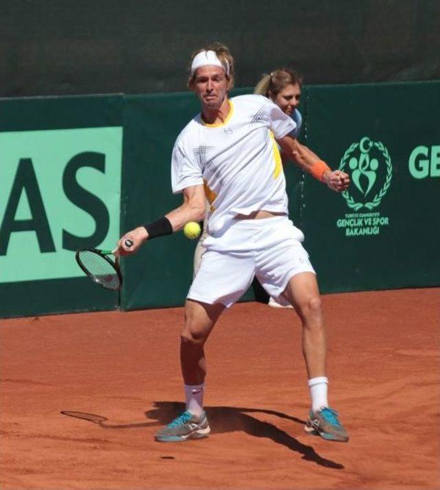 Türkiye, Davis Cup'tan Elendi