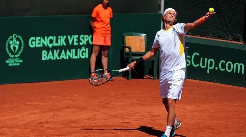 T&uuml;rkiye, Davis Cup&rsquo;ta İsve&ccedil;&rsquo;e 4-1 Mağlup Oldu