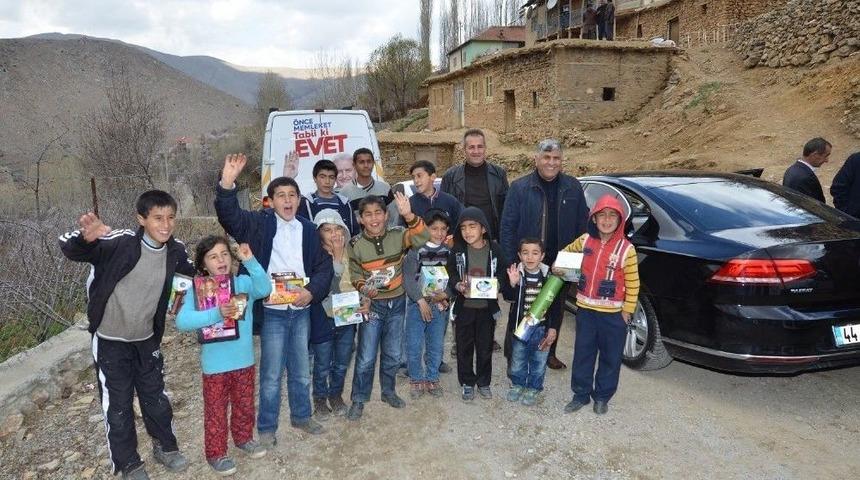 Milletvekili Şahin Ve Başkan Polat Referandum &Ccedil;alışmalarını S&uuml;rd&uuml;r&uuml;yor