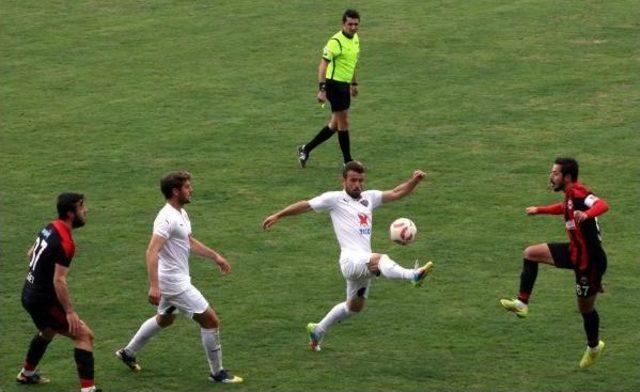 Anagold 24 Erzincanspor-Karacabey Birlikspor: 1-2